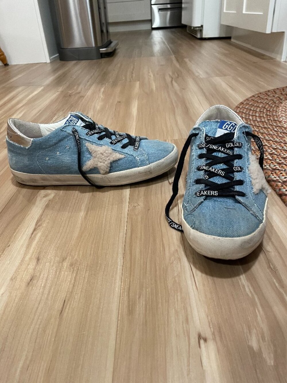 Golden Goose Sneakers